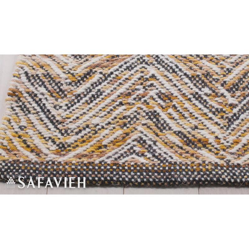 Kilim KLM729 Flat Weave Area Rug - Gold/Black - 5'x8' - Safavieh