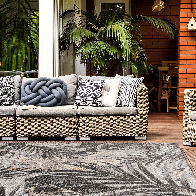 World Rug Gallery Floral Leaves Indoor/Outdoor Area Rug - Gray 7'10" x 10':  Weather-Resistant,  Low Pile,  Patio Rug