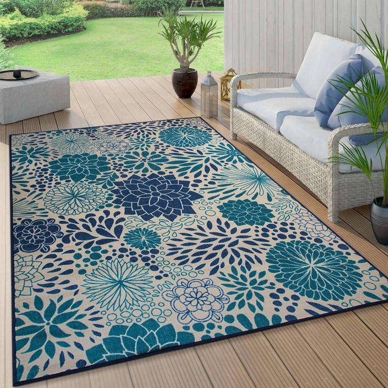 World Rug Gallery Modern Floral Circles Flatweave Indoor/Outdoor Area Rug