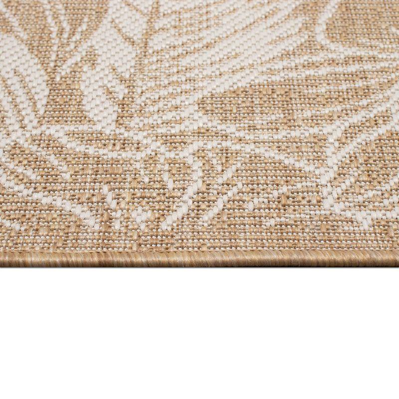 Sandy Floral Elegance Round Wool-Blend 7'10" x 9'10" Indoor/Outdoor Rug