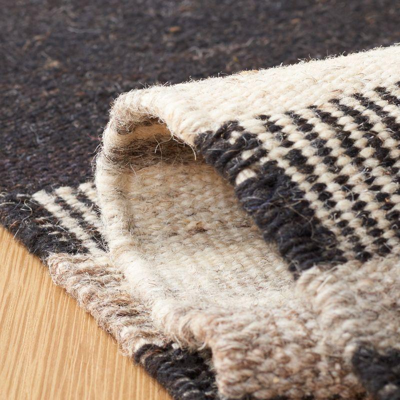 Dhurries DHU628 Hand Woven Area Rug - Natural/Black - 3'x5' - Safavieh.