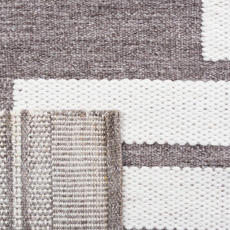 Safavieh Kilim Hand Woven Performance Striped Rug