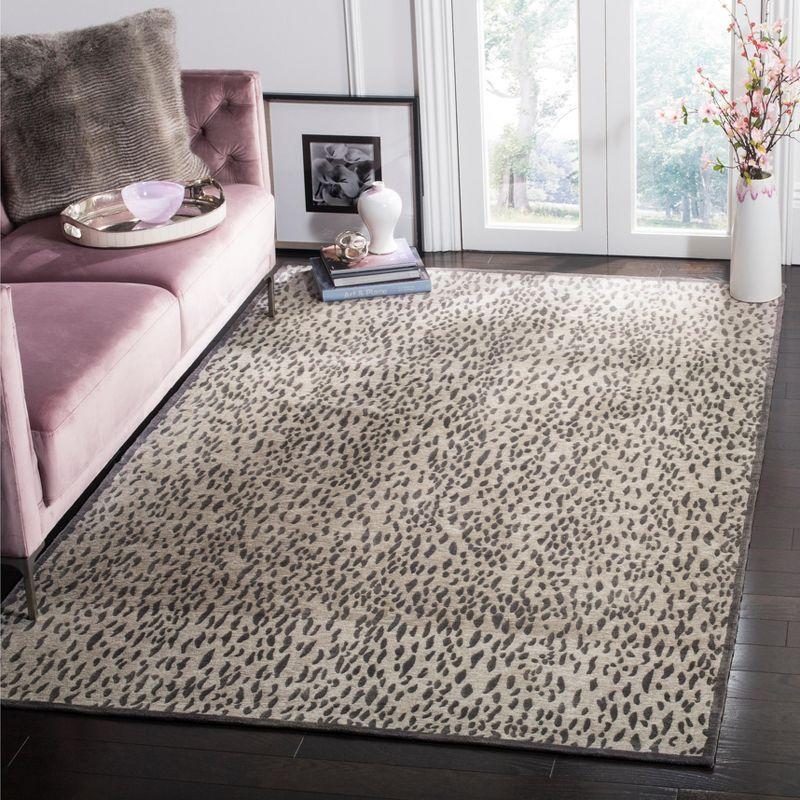 Marbella MRB657 Hand Loomed Area Rug - Light Grey/Dark Grey - 8'x10' - Safavieh.