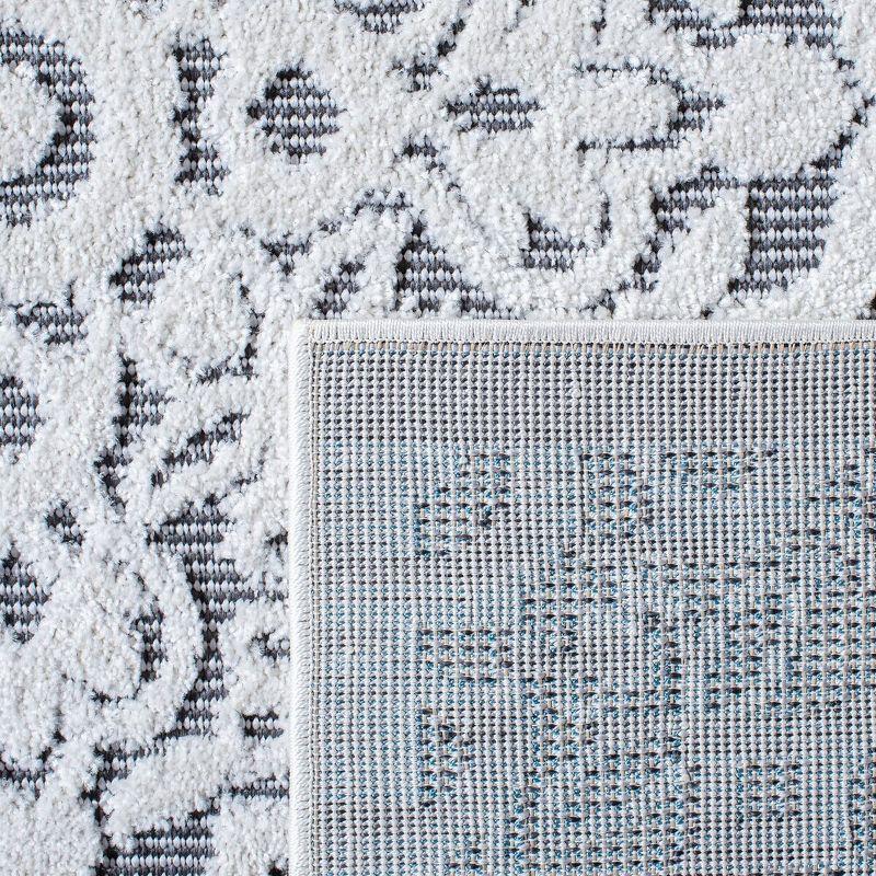 Cabana CBN662 Power Loomed Indoor and Outdoor Accent Rug - Ivory/Grey - 2'2"x5' - Safavieh.