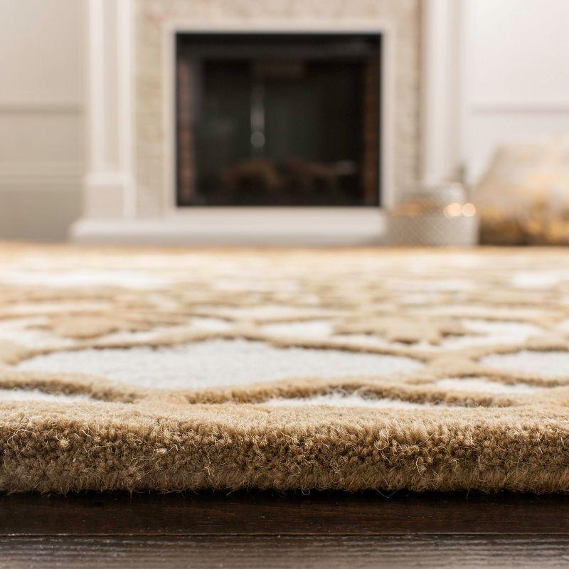 Handmade Off-White Tufted Wool Rectangular Area Rug