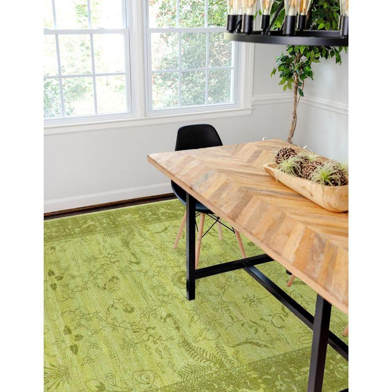 Unique Loom 7' 1 x 10' 0 Light Green La Jolla Floral Area Rug