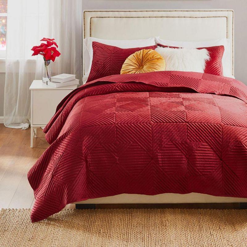 Bann Riviera Velvet Reversible Quilt Set