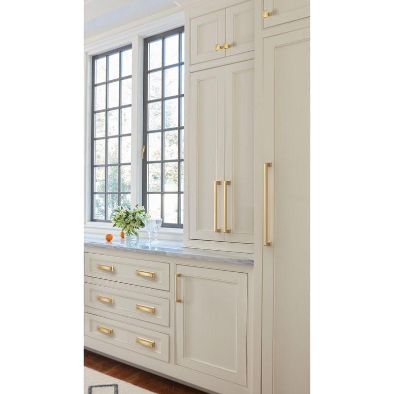 Appoint Bar Pull