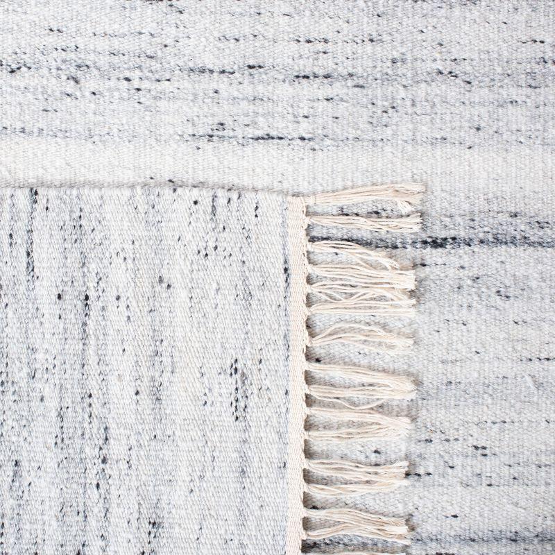 Kilim KLM551 Hand Loomed Area Rug - Ivory/Grey - 5'x8' - Safavieh.