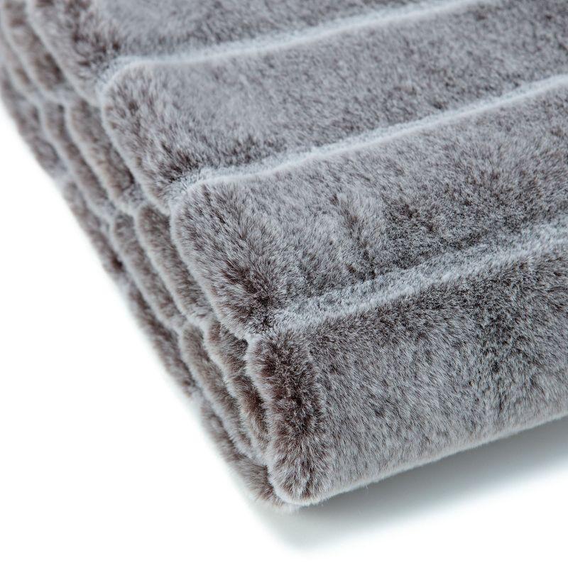 Chanasya Chanasya FrostFur Luxuriousfrost Tip Fur Mink Throw Blanket