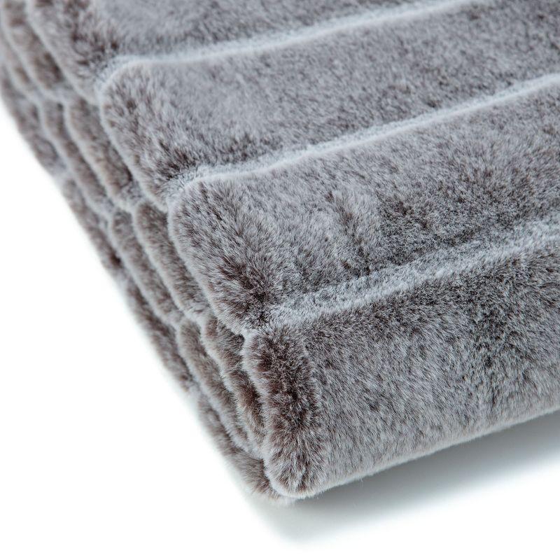 Chanasya Frost Tip Fur Throw Blanket - Reversible Mink Blanket