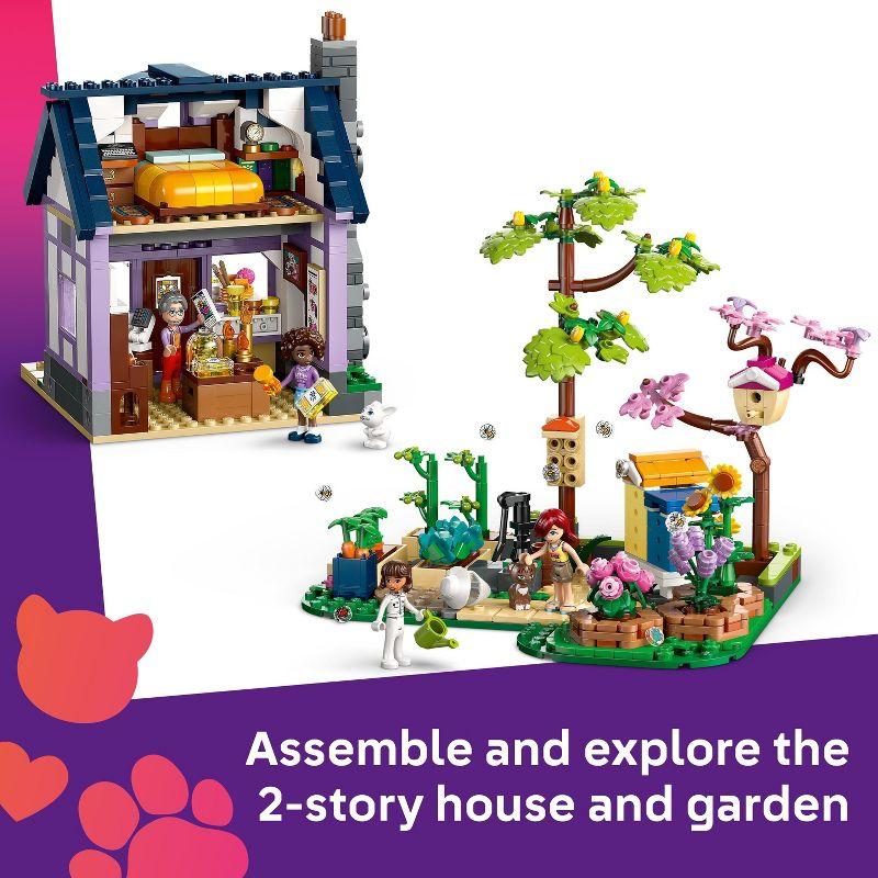 LEGO Friends Beekeepers' House and Flower Garden Building Kit 42669