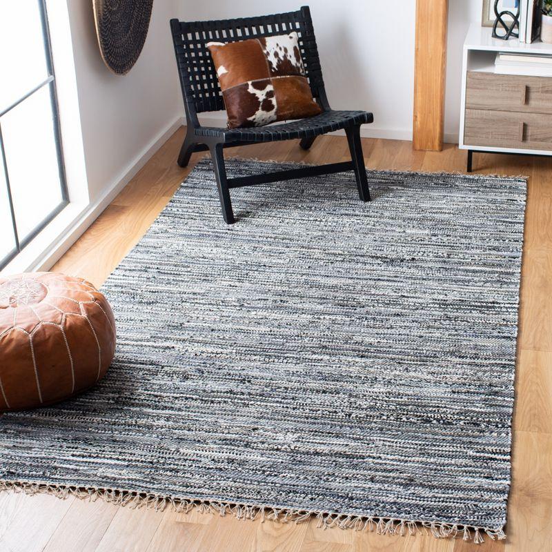 Gray Round Handmade Cotton Stripe Area Rug, 3' x 5'