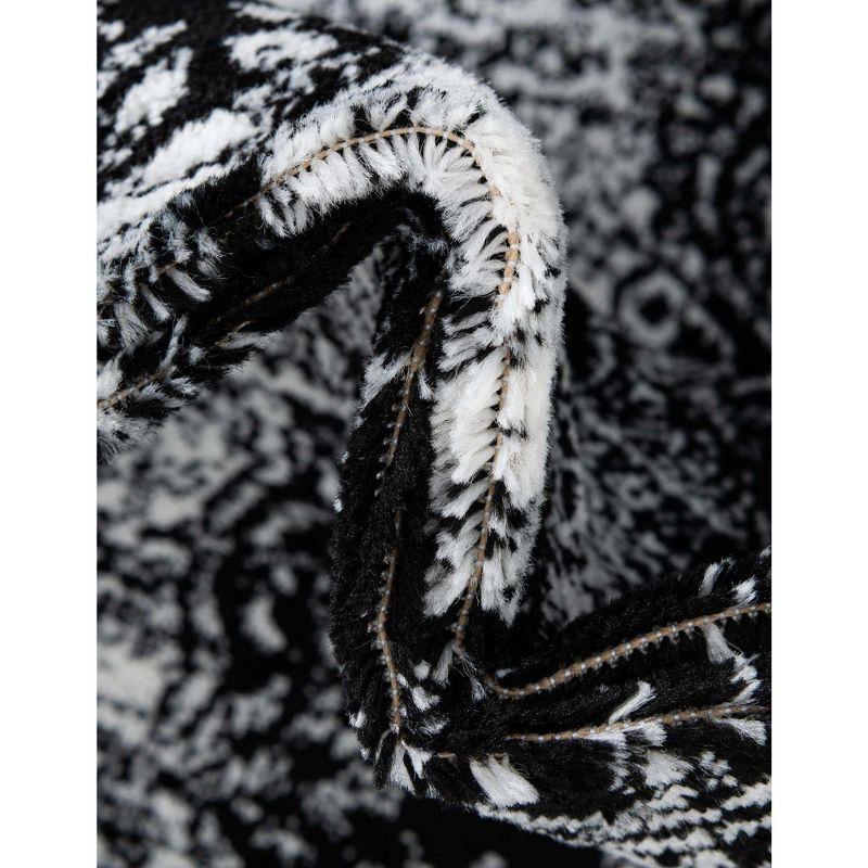 Unique Loom 4' 0 x 6' 0 Sofia Grand Black Area Rug