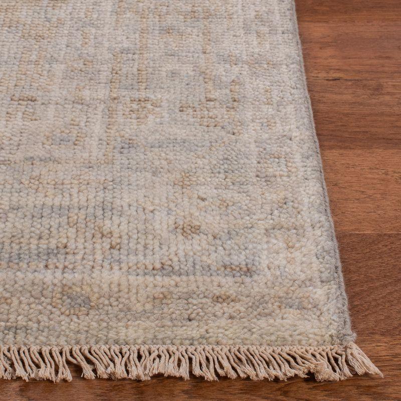 Safavieh Oriental Hand Knotted Wool Oriental Rug