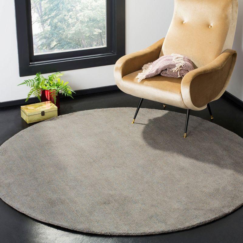Himalaya HIM610 Handmade Area Rug - 6' Round - Grey - Safavieh