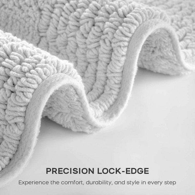 Splendor 100% Cotton Tufted 3000 GSM Reversible Bath Rug