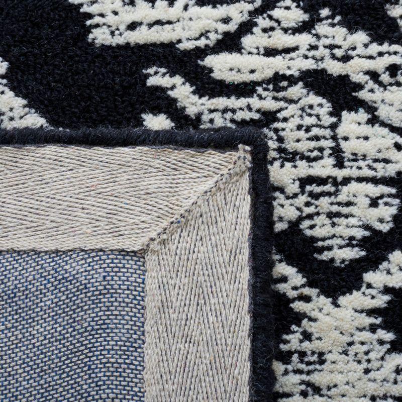 Metro MET996 Hand Tufted Indoor Runner Rug - Black/Ivory - 2'3"x8' - Safavieh