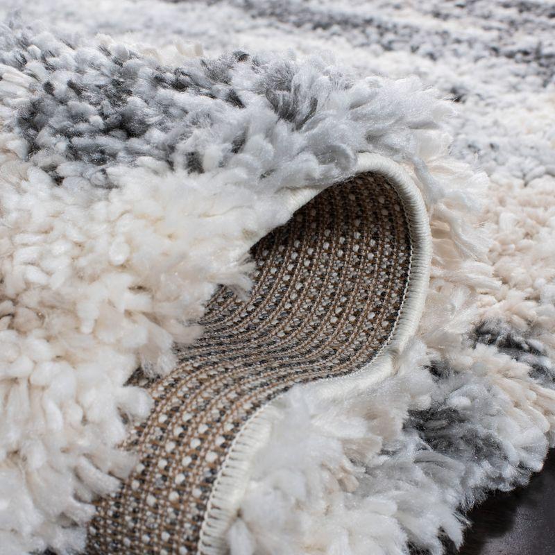 Fontana Shag FNT853 Power Loomed Area Rug - Grey/Ivory - 5'3"x7'6" - Safavieh.