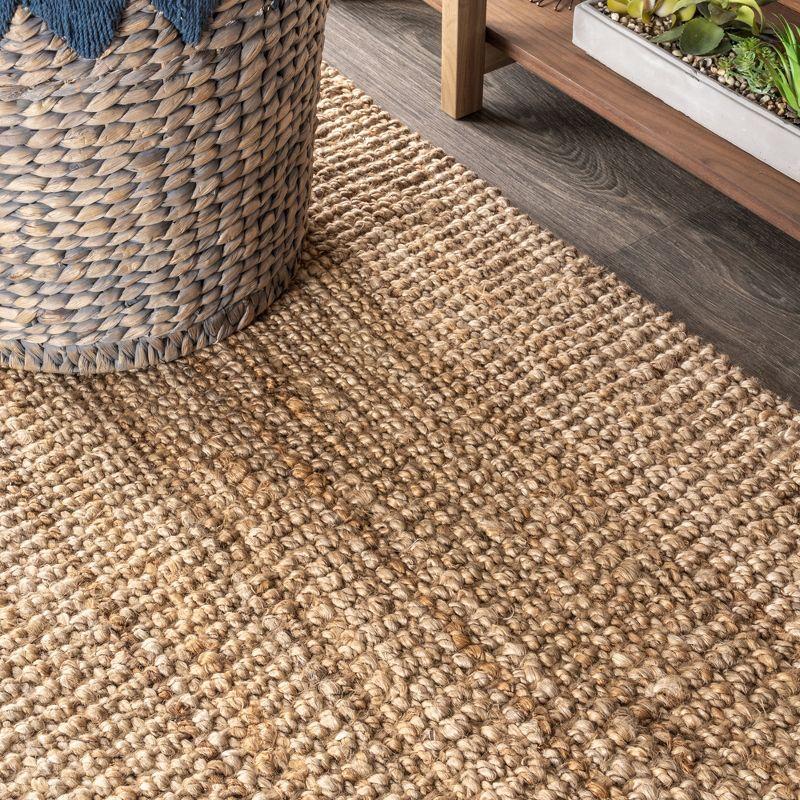 Pata Hand Woven Chunky Jute Indoor Area Rug - JONATHAN Y