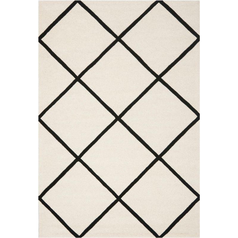 Ivory and Black Hand-Tufted Wool Area Rug 6' x 9'