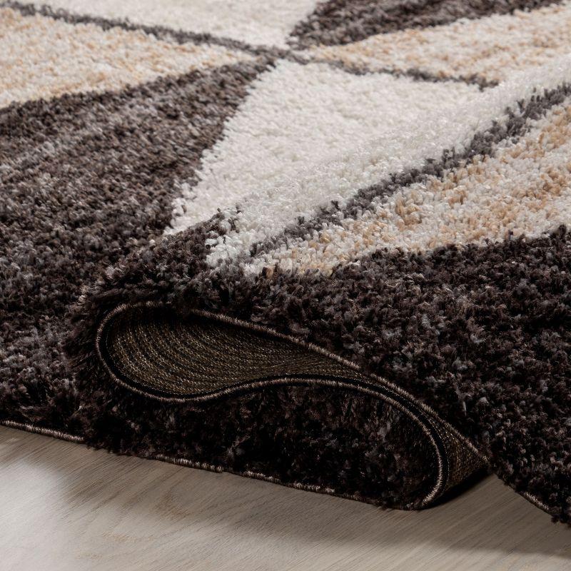 Nuloom Kali Shaggy Diamond Tassel Indoor Area Rug