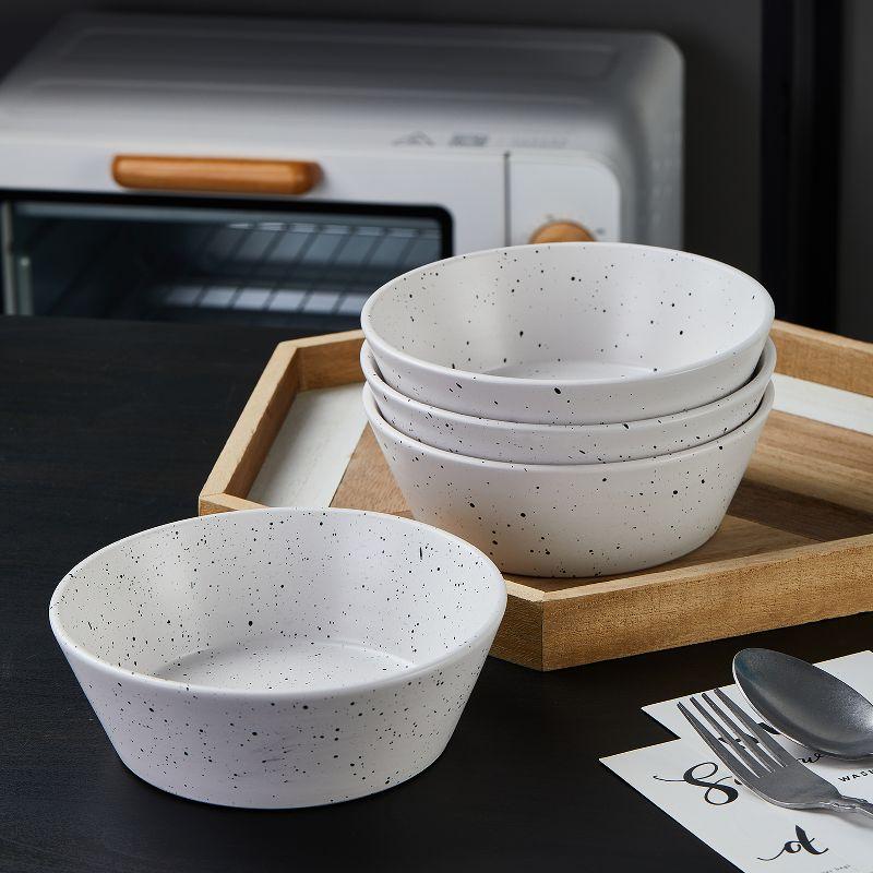 Stone Lain Jade 16-Piece Stoneware Dinnerware Set, Service for 4, White