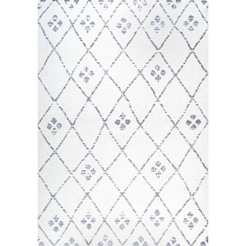 Ivory and Light Gray Geometric Synthetic 4' x 6' Area Rug