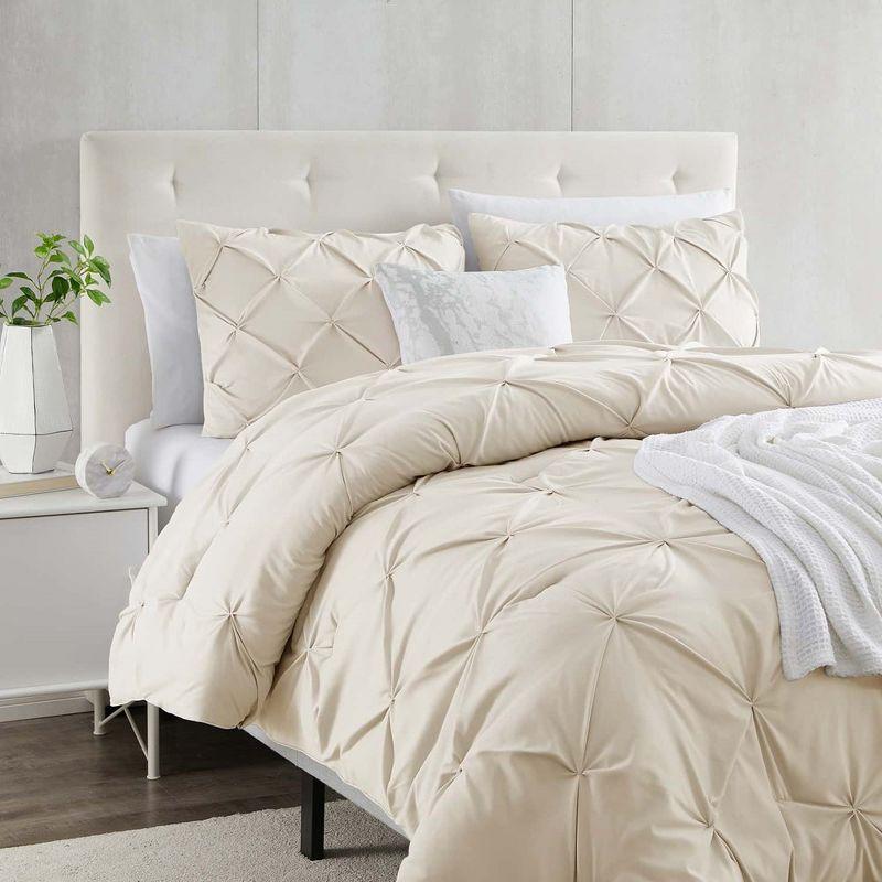 Beige Pintuck Microfiber Full/Queen Duvet Cover Set