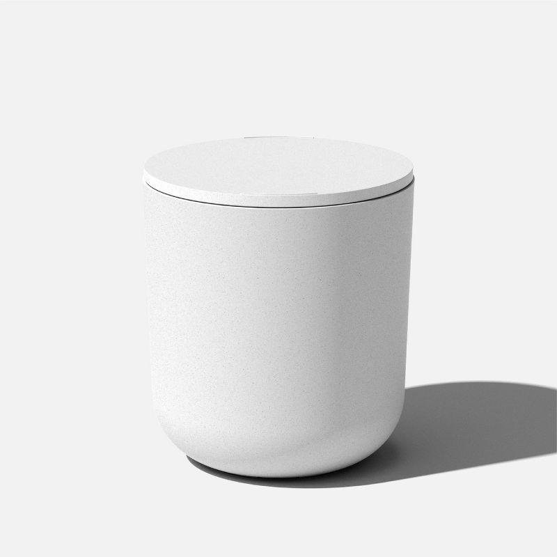 Veradek Kona Round Plastic Outdoor Side Table