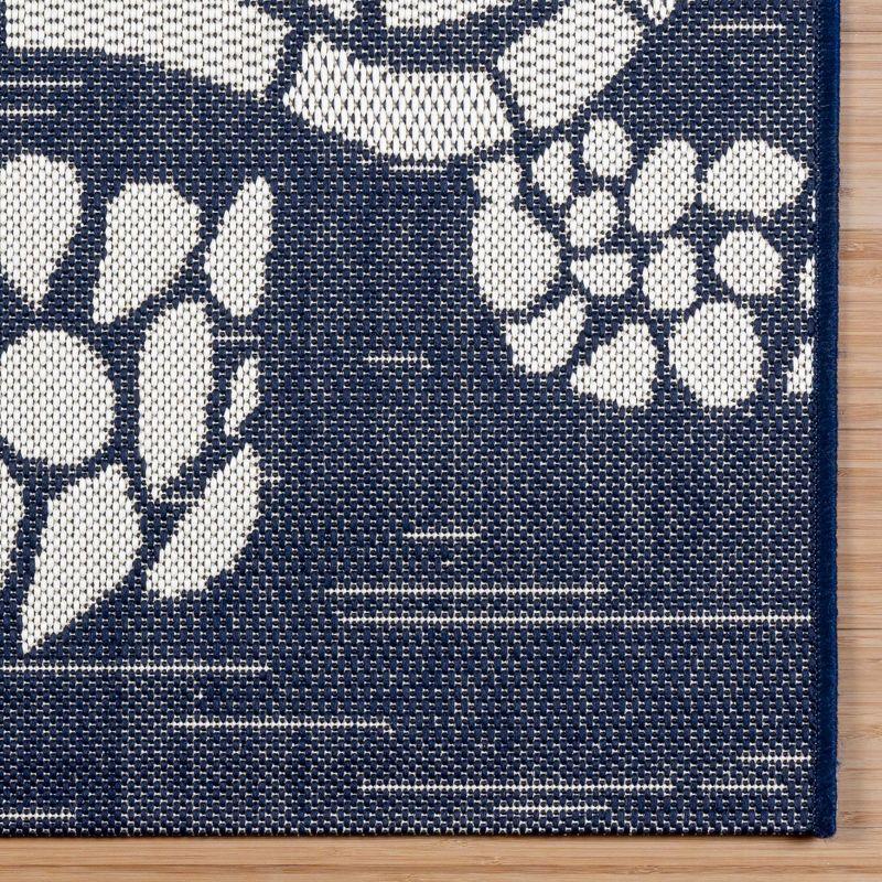 Paseo Tortue Sea Turtle Polypropylene Flatweave Indoor/ Outdoor Area Rug