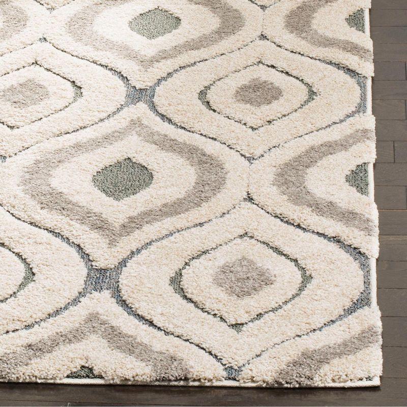 Florida Shag SG461 Power Loomed Indoor Accent Rug - Cream/Light Blue - 4'x4' Square - Safavieh
