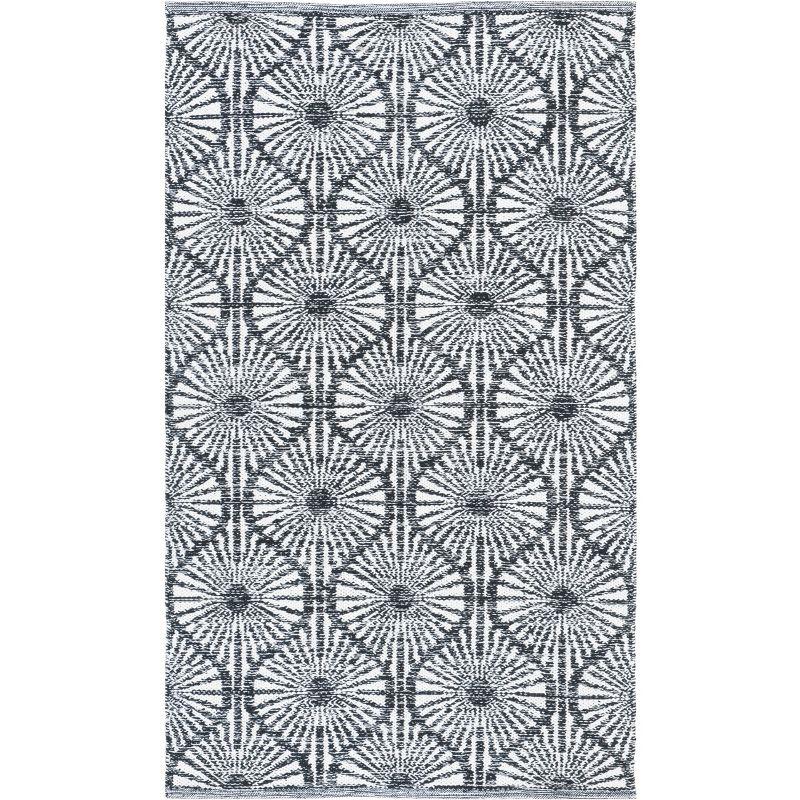 Montauk MTK606 Hand Woven Indoor Accent Rug - Black/Ivory - 3'x5' - Safavieh