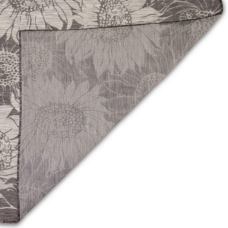 Liora Manne Carmel Sunflower Field Indoor/Outdoor Rug Black 4'10" x 7'6"