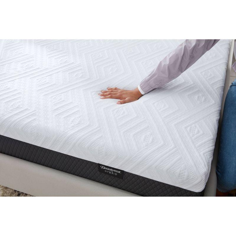 Beautyrest 10" Medium Hybrid Mattress