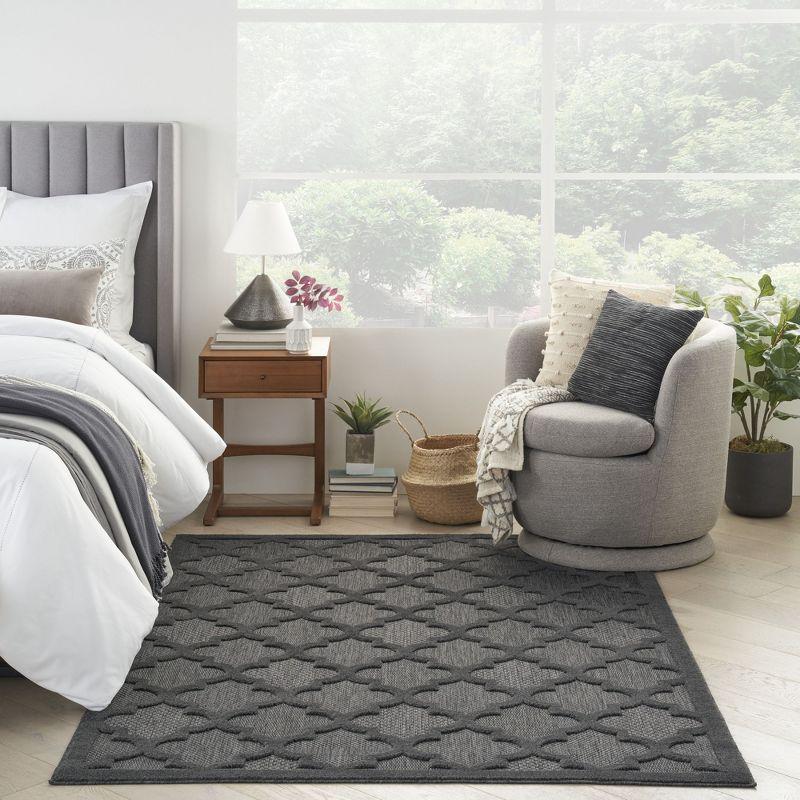 Nourison Easy Care 5' x 7' Charcoal Black Modern Flatweave Indoor/Outdoor Rug