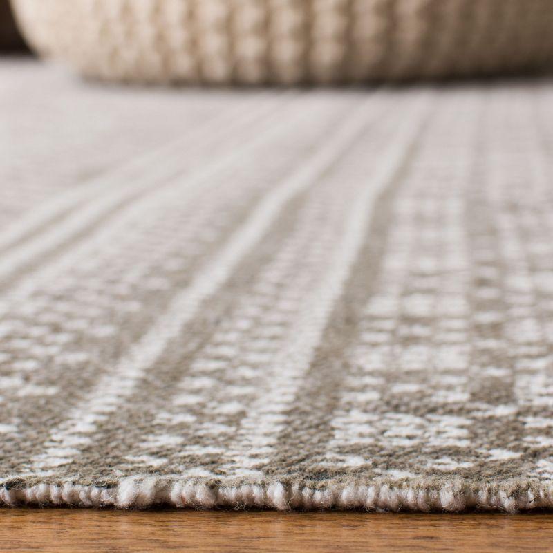 Cedar Brook CDR711 Loomed Indoor Area Rug - Grey/Ivory - 8'x10' - Safavieh
