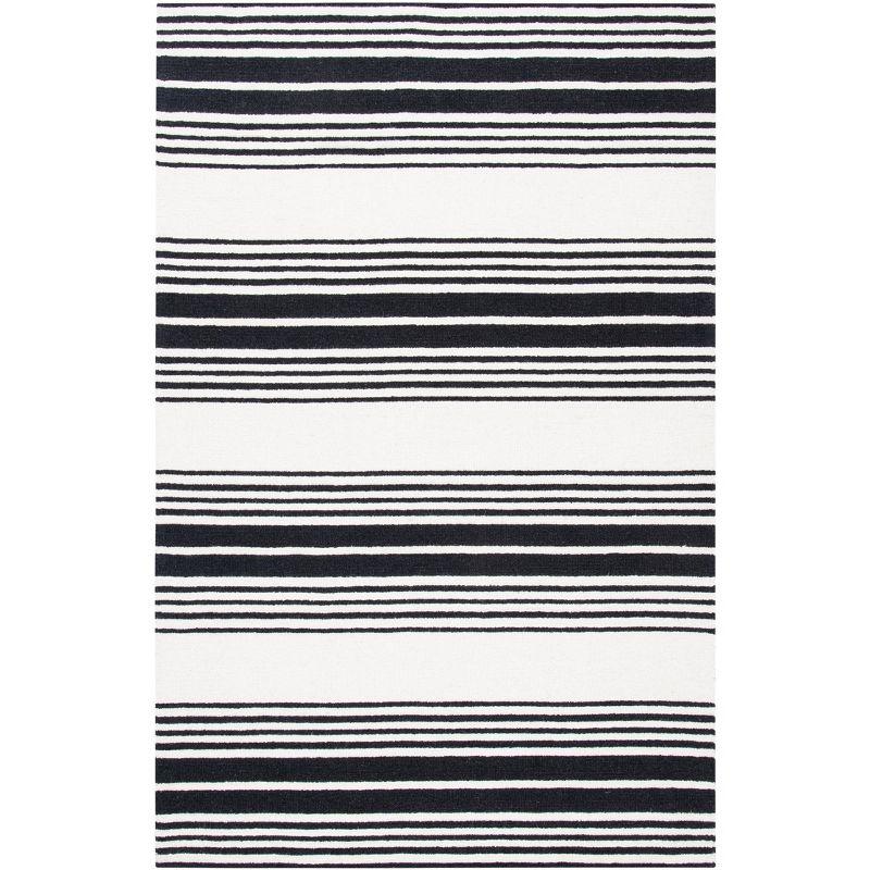 Metro MET609 Hand Tufted Area Rug  - Safavieh