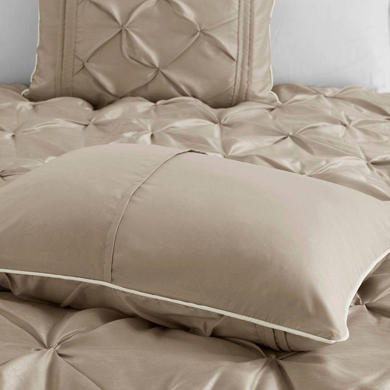 Laurel 7 Piece Tufted Comforter Set