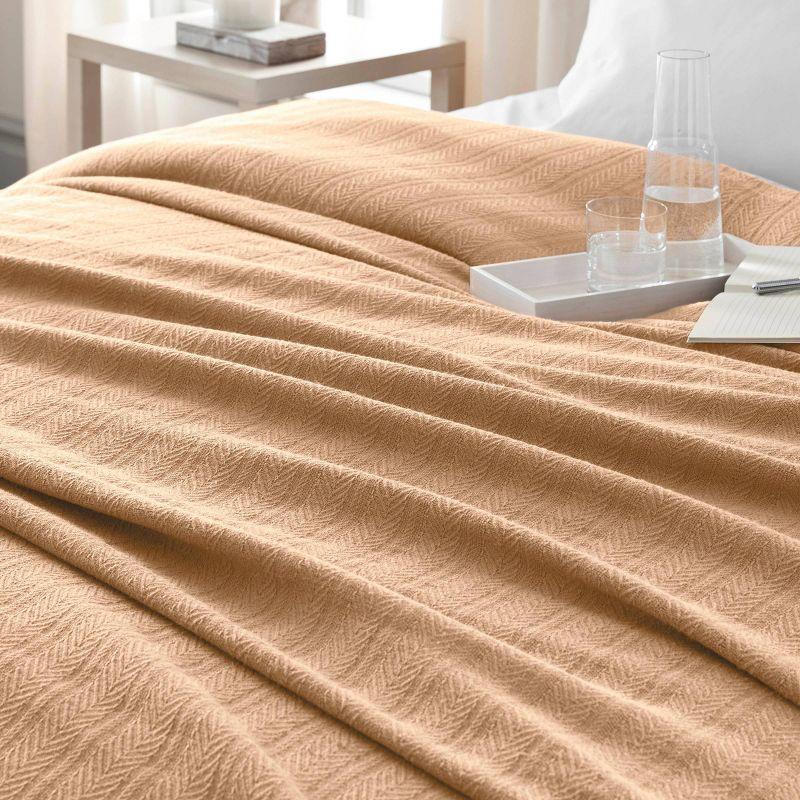 Vellux 100% Cotton Blanket - Soft, Breathable, Cozy & Lightweight Thermal Blanket  All-Season Blanket Perfect for Layering Bed, Couch & Sofa - Hotel Quality