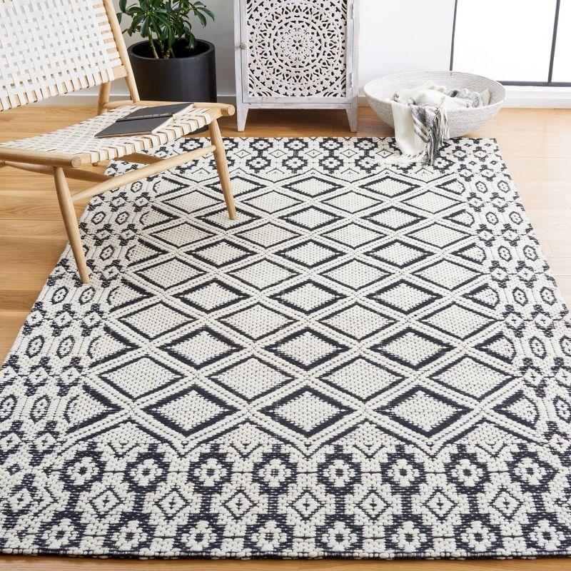 Handmade Black and Ivory Wool Square Area Rug