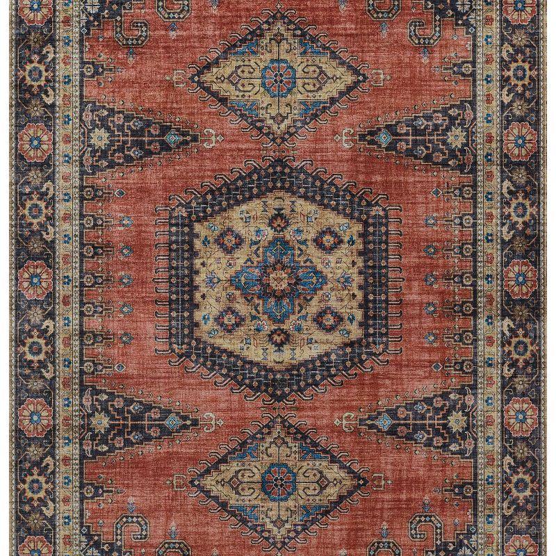 Momeni Karachi Zoe Machine Loomed Rug