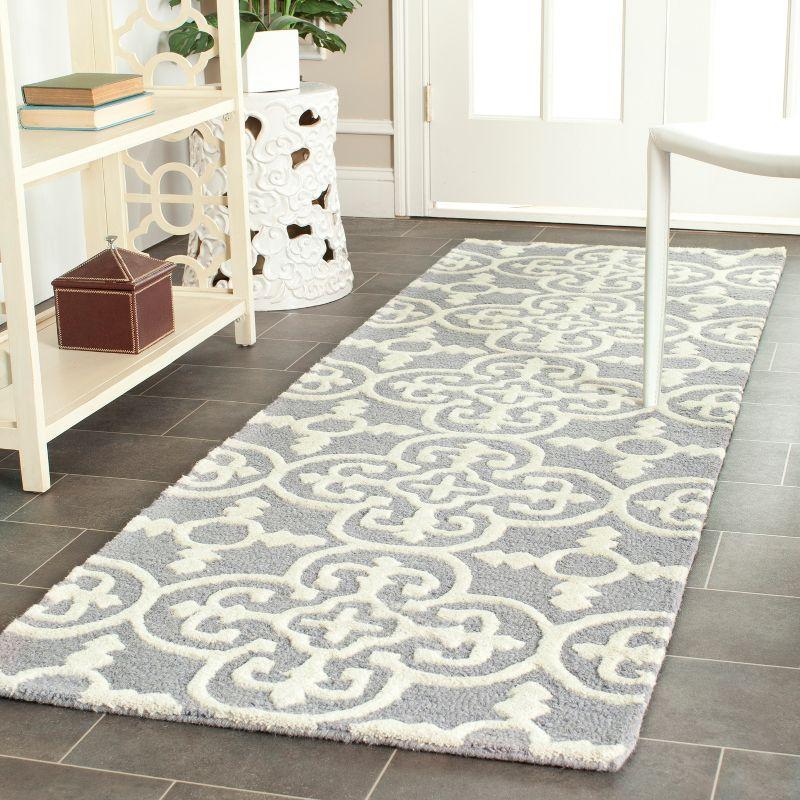 Cambridge CAM133 Hand Tufted Area Rug  - Safavieh