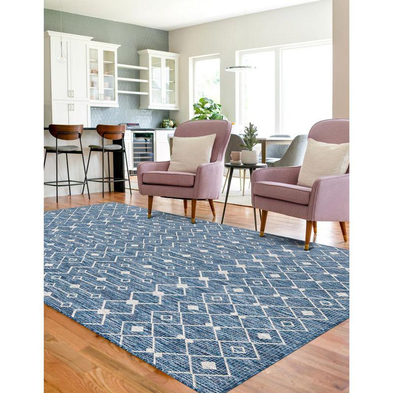 Blue Trellis Synthetic 7x10 ft Outdoor Area Rug