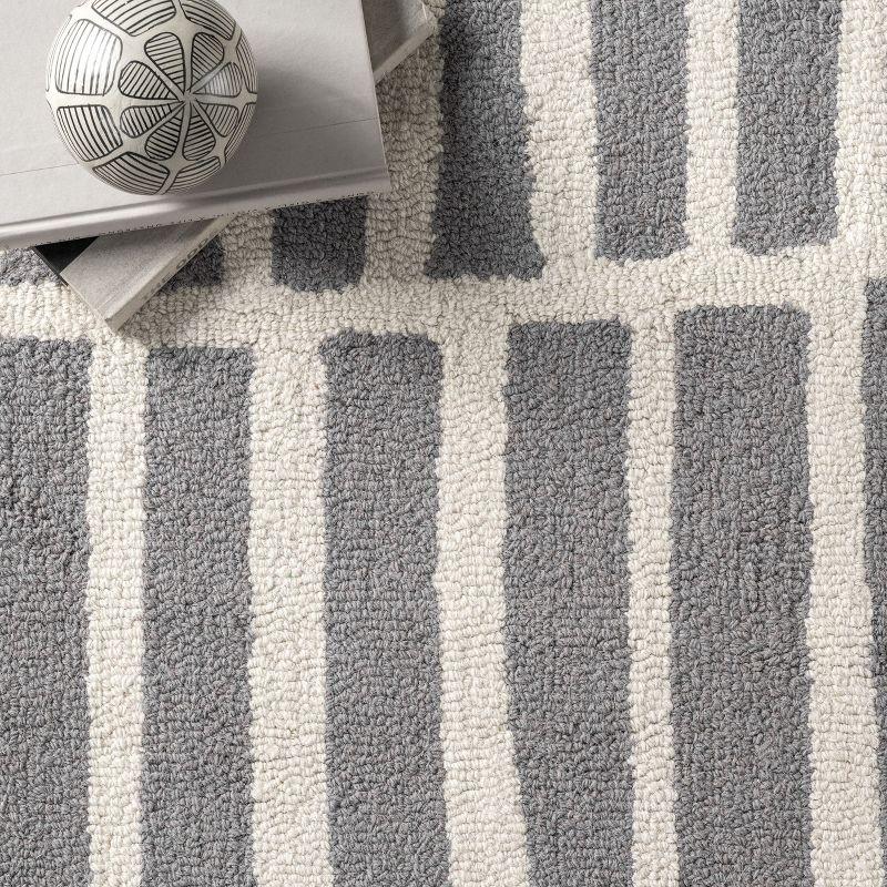 Nuloom Lemuel Geometric 8x10 Wool Indoor Area Rug for Living Room Bedroom Dining Room Kitchen, Grey/Ivory