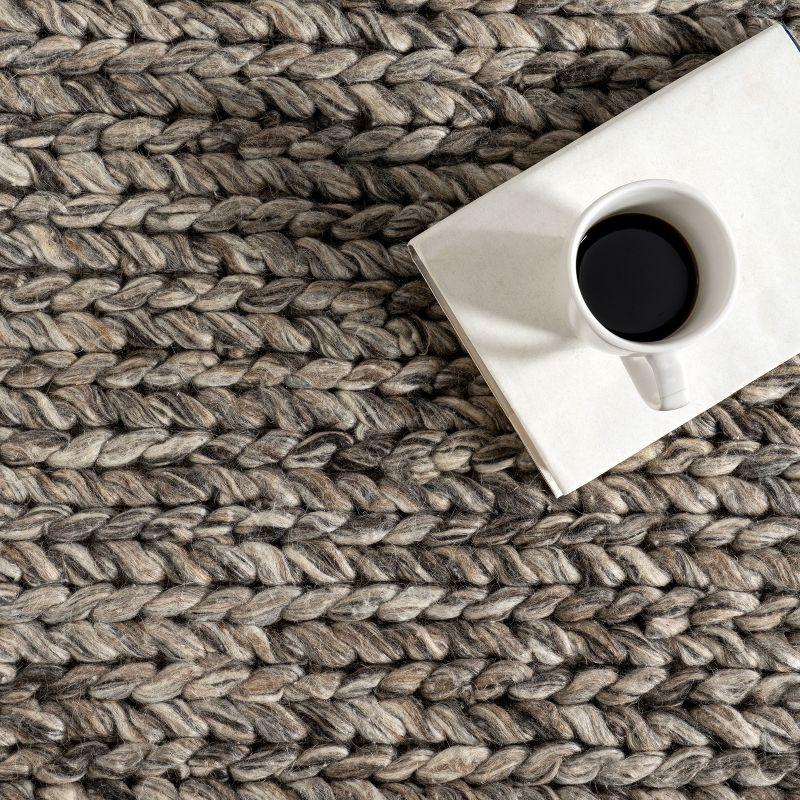 Nuloom Penelope Braided Wool Indoor Area Rug, 5' x 8', Grey