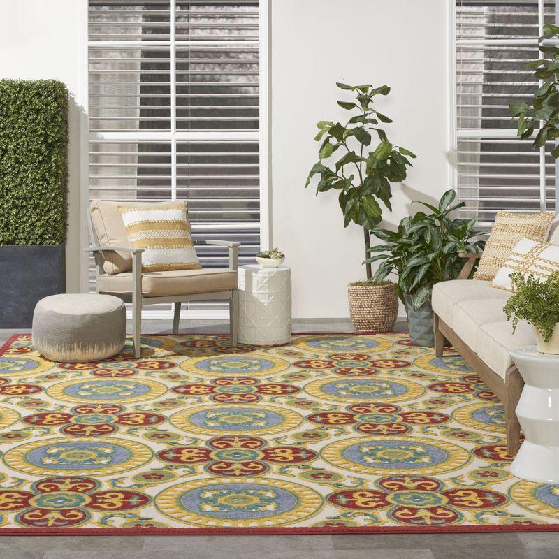 Nourison Aloha Contemporary Medallion Outdoor Rug