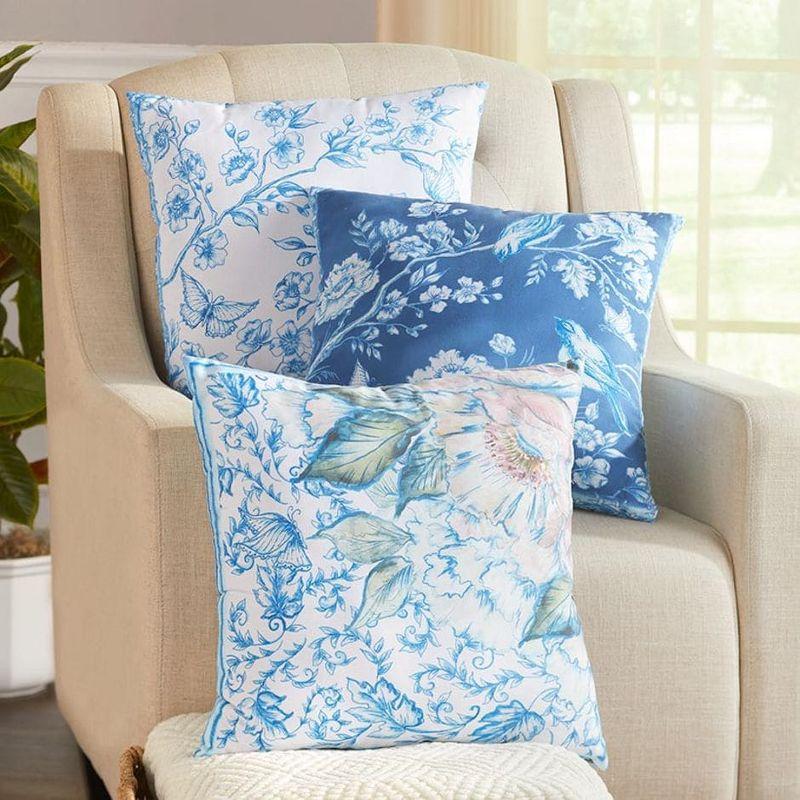 The Lakeside Collection Chinoiserie Accent Pillow - Paisley Decorative Throw Pillow - Floral Bloom