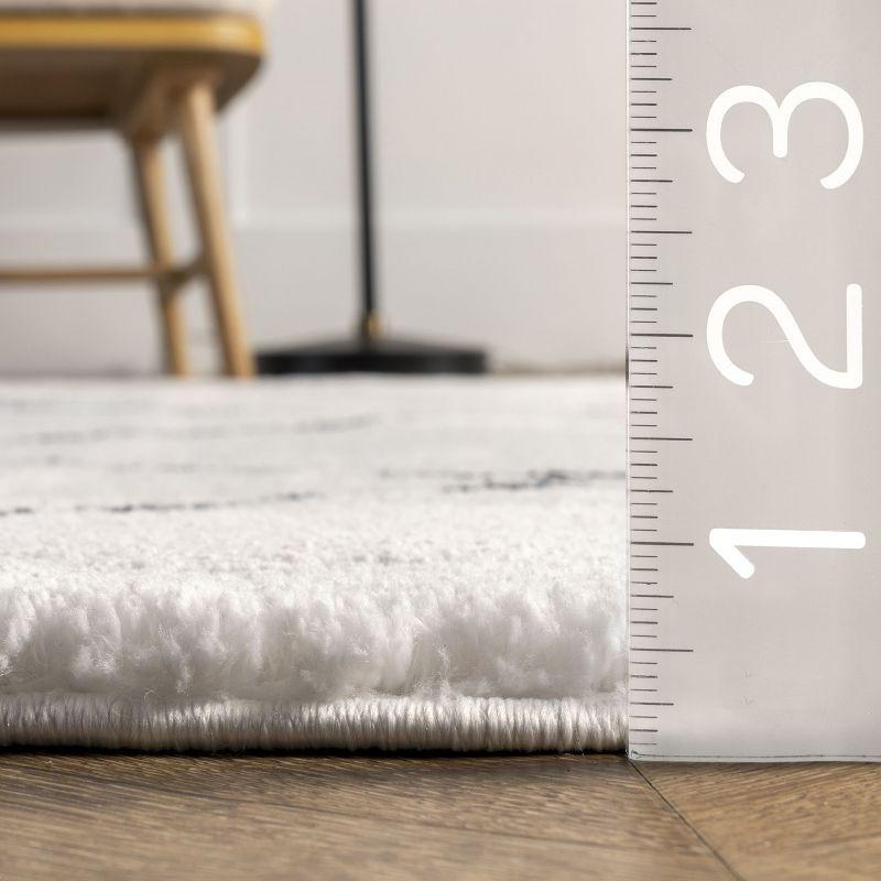 Nuloom Hand Tufted Corinth Shags Indoor Area Rug - Natural 3' 6" x 5' 6"