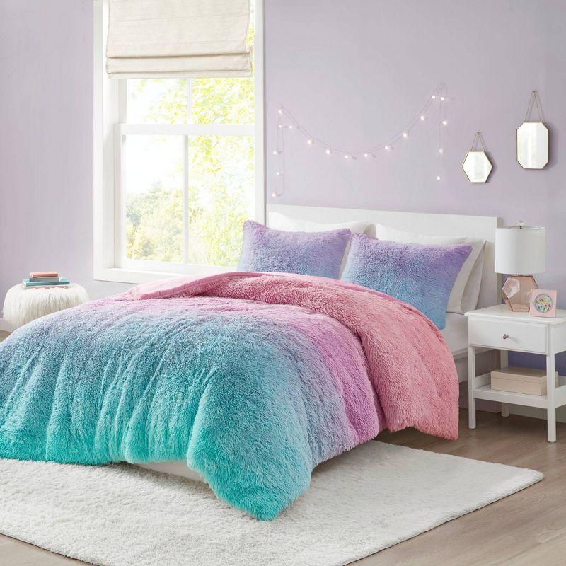Intelligent Design Pastel Ombre Shaggy Faux Fur Comforter Set